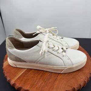 Naturalizer Astara Sneakers white leather lace up 9.5W